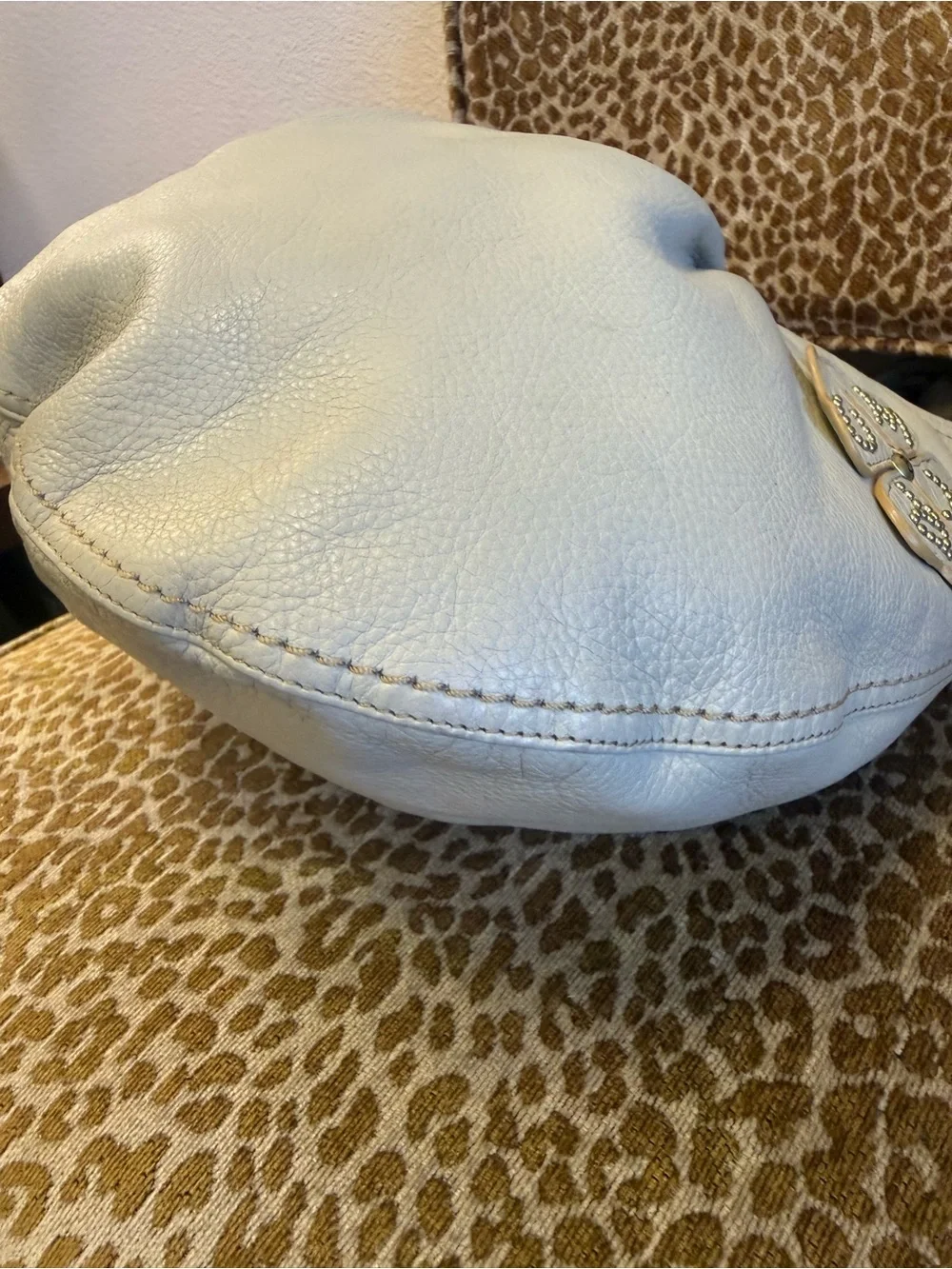 💯Auth! MARC JACOBS Cream/Beige Leather Knotted Shoulder Hobo Bag w Flower Appl.